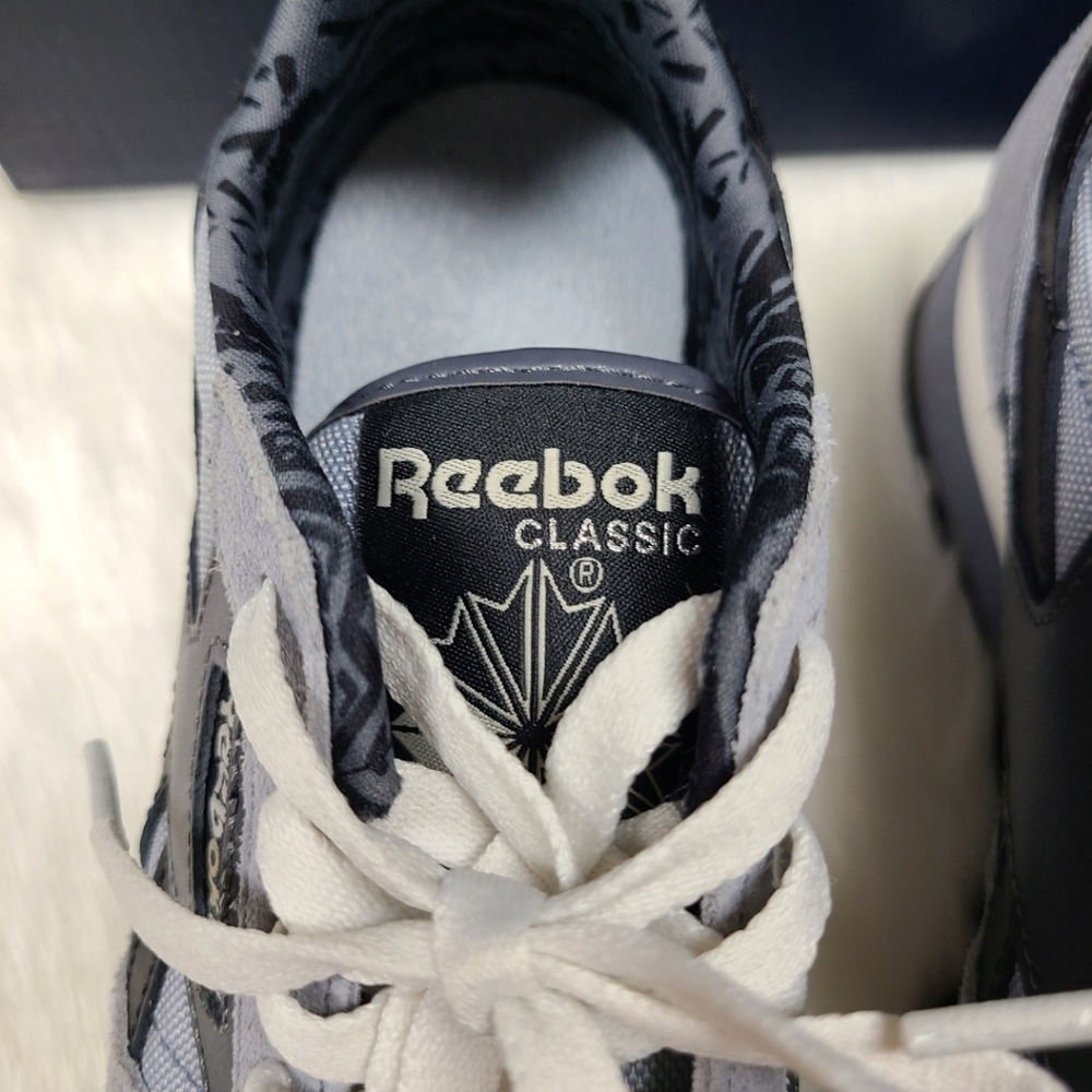 Reebok Classic Heather grey and grey shoes